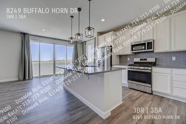 8249 Buffalo Horn Dr in Colorado Springs, CO - Building Photo - Building Photo