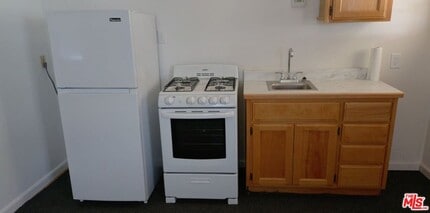 26 Hfu Cir in Coleville, CA - Building Photo - Building Photo