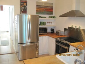 1320 Angela St, Unit Lower in Key West, FL - Foto de edificio - Building Photo