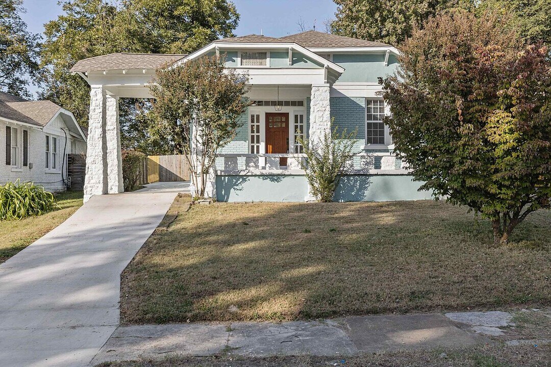 1352 Faxon Ave in Memphis, TN - Building Photo