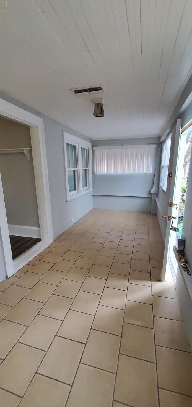 1218 Challen Ave in Jacksonville, FL - Building Photo - Building Photo