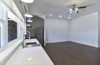 18739 Juniper St in Hesperia, CA - Building Photo - Building Photo