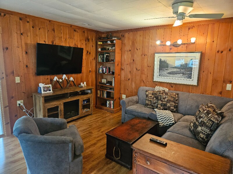580 Partridge Lake Rd in Littleton, NH - Building Photo