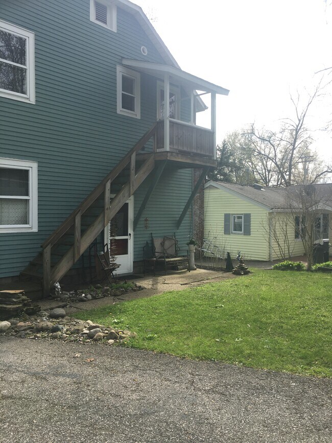 91 May Ct in Chagrin Falls, OH - Building Photo - Building Photo