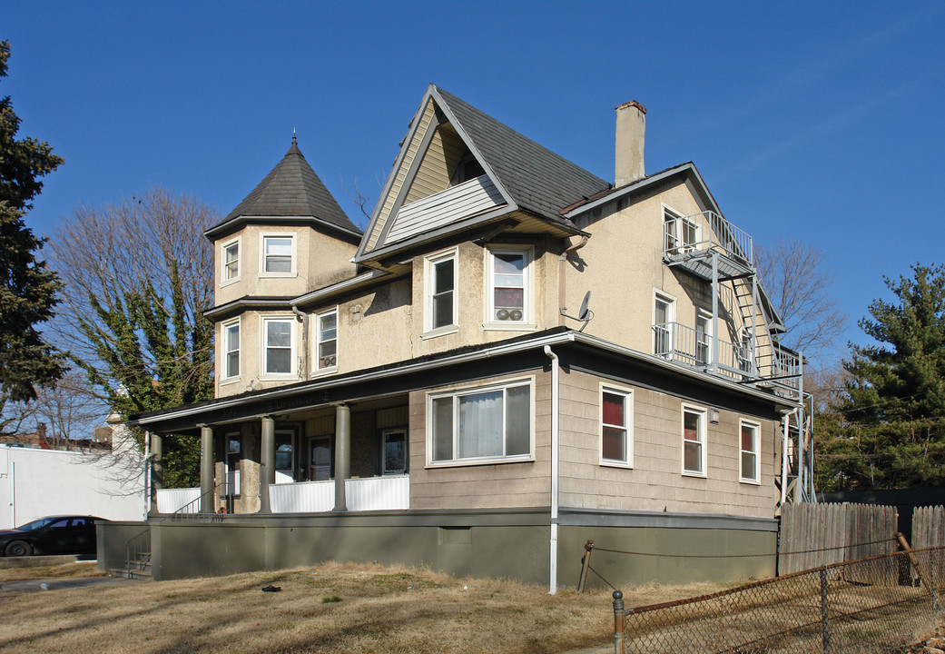 3340 Clifton Ave in Baltimore, MD - Building Photo