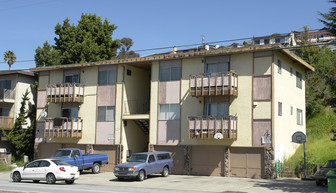 16862-16868 Foothill Blvd Apartments