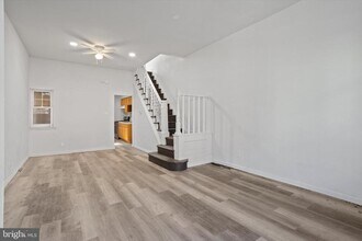2350 N Opal St in Philadelphia, PA - Building Photo - Building Photo