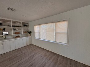 3020 Shirley Ln in Oklahoma City, OK - Building Photo - Building Photo