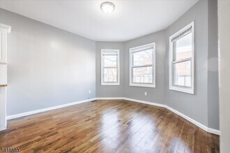 342 Sanford Ave in Newark, NJ - Building Photo - Building Photo