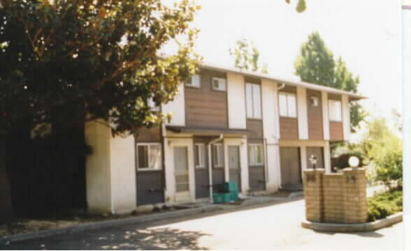 26 Huntwood Way in Hayward, CA - Building Photo - Building Photo