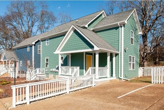 property at 1400 Walsh St