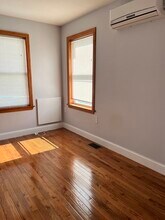 55 Hodges Ave in Quincy, MA - Foto de edificio - Building Photo