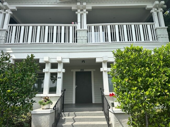 property at 815 Magnolia Ave