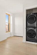 744 Lexington Ave, Unit 2 in Brooklyn, NY - Foto de edificio - Building Photo