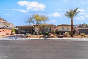 3120 Greenscape Ln in Las Vegas, NV - Building Photo