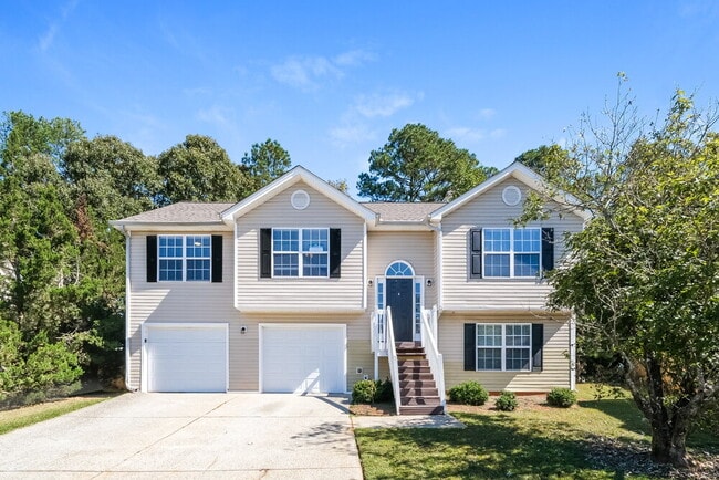 property at 735 Ashland Park Way SE