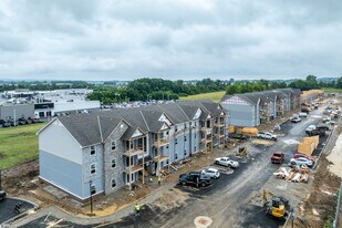 2750 N Columbus St in Lancaster, OH - Building Photo