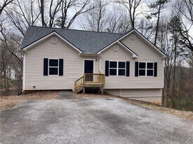 273 Housley Dr in Dahlonega, GA - Building Photo