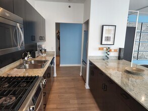 8 E Randolph St, Unit 1108 in Chicago, IL - Building Photo - Building Photo