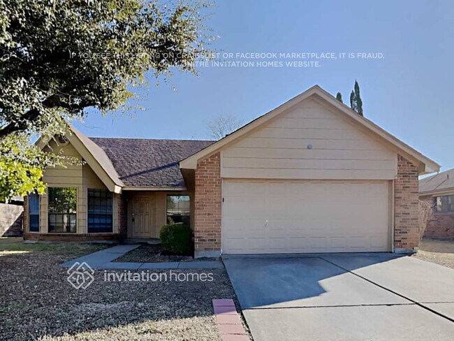 property at 2541 Rialto Way