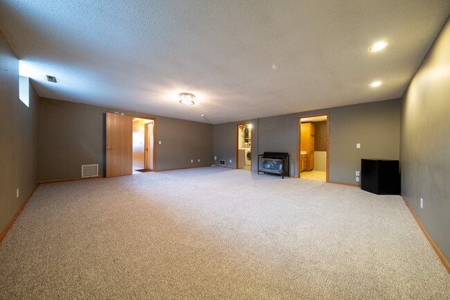 1528 Desoto St in St. Paul, MN - Building Photo - Building Photo