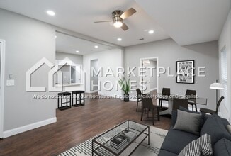 2730 Emmett St in Dallas, TX - Building Photo - Building Photo