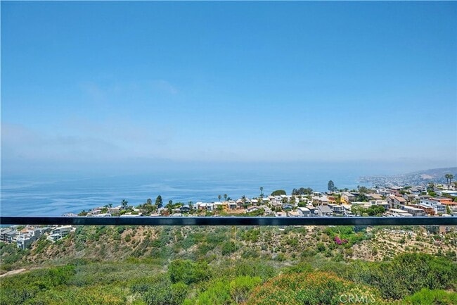 property at 865 Quivera St