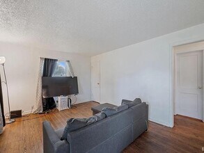 721 S Wellington St in South Bend, IN - Building Photo - Building Photo