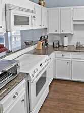 2414 Longview St in Austin, TX - Foto de edificio - Building Photo