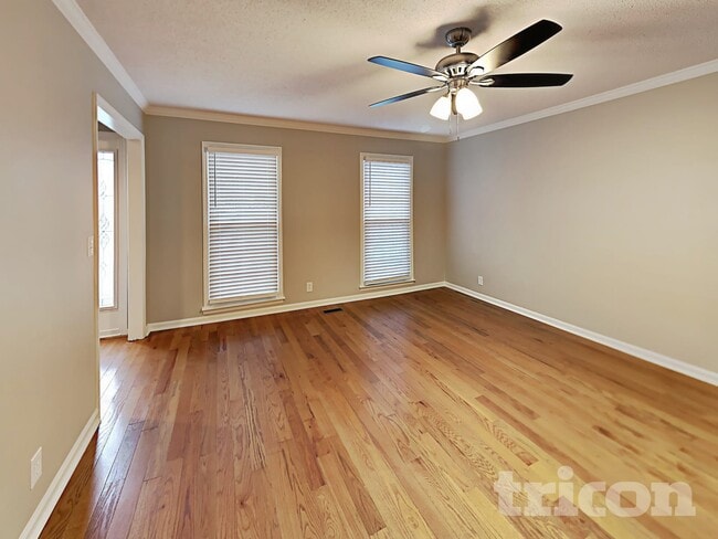 2113 Putnam Ln in Mount Juliet, TN - Foto de edificio - Building Photo