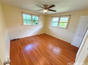 1468 Noelani St in Pearl City, HI - Building Photo - Building Photo