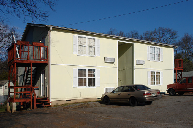 2109 Beaumont Ave in Knoxville, TN - Building Photo - Building Photo