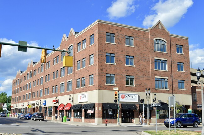 East Lansing City Center Condominiums in East Lansing, MI - Building Photo - Building Photo