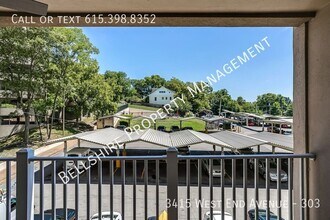 3415 West End Ave in Nashville, TN - Foto de edificio - Building Photo