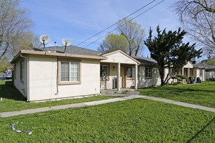 2301 Edison Ave in Sacramento, CA - Building Photo