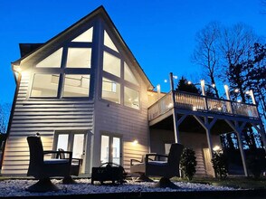 555 Laurel Cove Rd in Statesville, NC - Building Photo - Building Photo