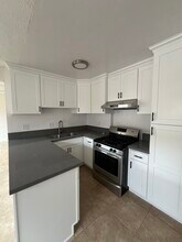 1835 E 60th St in Long Beach, CA - Building Photo - Building Photo
