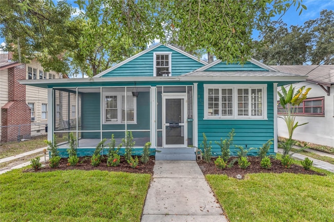 property at 812 Harwood St