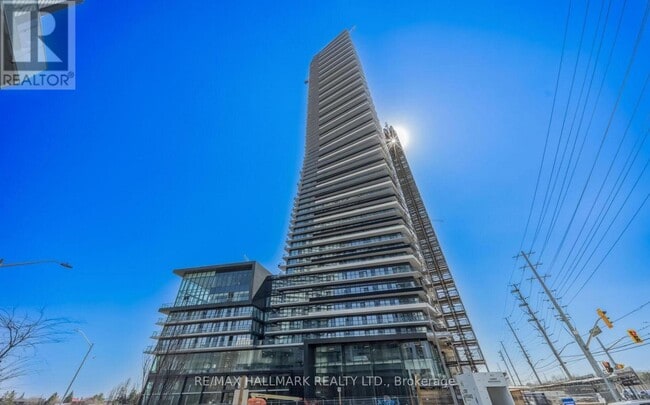 property at 448 Burnhamthorpe Rd W