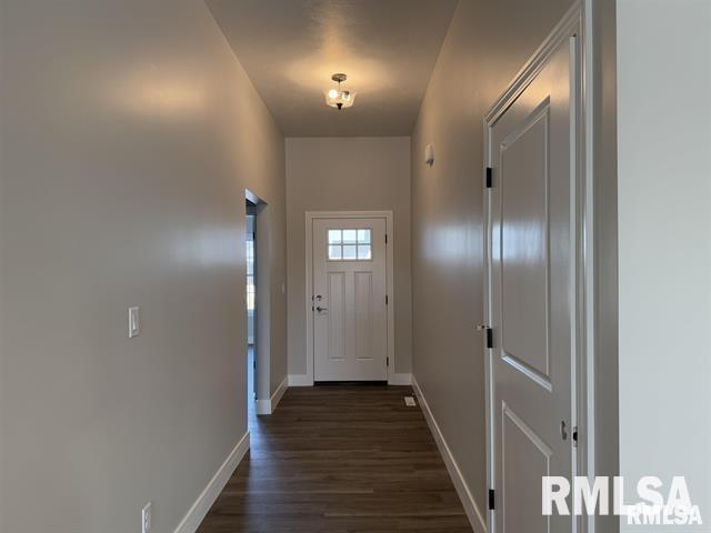 4519 Castle Pines Dr in Springfield, IL - Building Photo - Building Photo