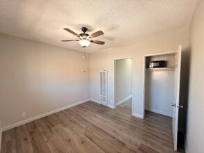 8100 S Western Ave in Los Angeles, CA - Building Photo - Building Photo