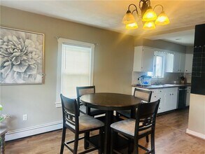 858 Lower River Rd in Lincoln, RI - Building Photo - Building Photo