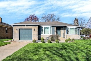 1240 N Irvington Ave in Indianapolis, IN - Building Photo