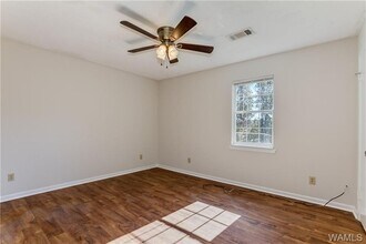 4525 River Oak Dr in Northport, AL - Building Photo - Building Photo