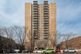 Hegeman Avenue House in Brooklyn, NY - Foto de edificio - Building Photo