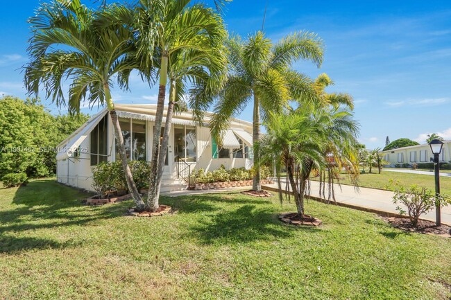 property at 8191 SE Homestead Ave