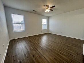 202 Sagebrook Dr in Madison, AL - Building Photo - Building Photo