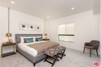 2250 Fox Hills Dr-Unit -402 in Los Angeles, CA - Building Photo - Building Photo