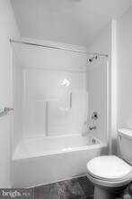 41 Long Bnd Dr in Carlisle, PA - Building Photo - Building Photo