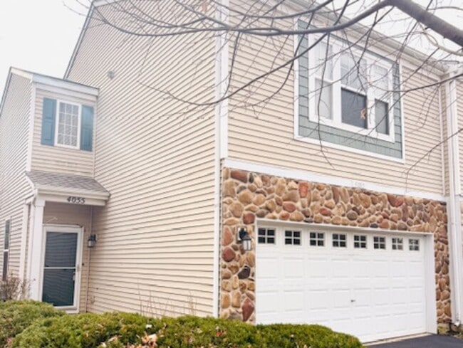 property at 4055 Blackstone Dr